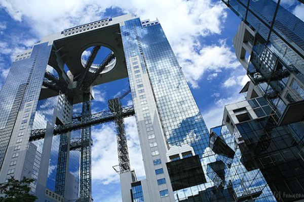 Thông tin tuyển sinh của Học viện Nhật ngữ Clover với vị trí trung tâm Osaka, nhiều học bổng hấp dẫn và cơ hội việc làm thêm cho du học sinh